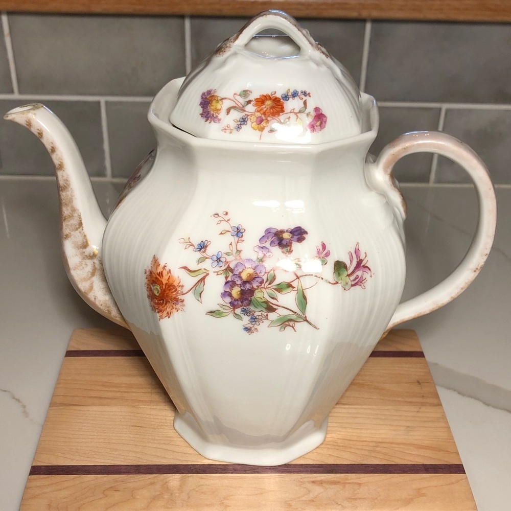 VTG Floral Porcelain Teapot ENGLAND JEAN POUYAT LIMOGE’S